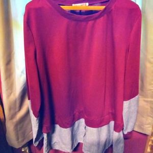 🌹$7 *with bundle *Long sleeve t-shirt with dress shirt extension detail.